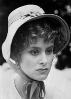 Elizabeth Garvie
