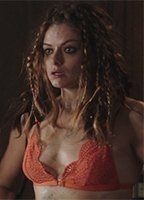 Izzie Steele