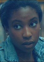 Julie Djiezion