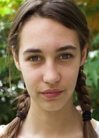 Lola Saint-gilles