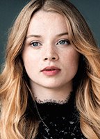 Luna Wedler