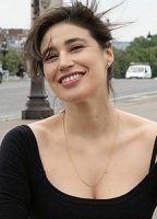 María