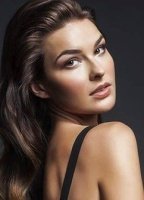 Nikol Svantnerova