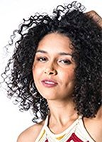 Nina Oliveira