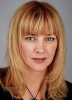 Amparo Larrañaga