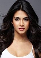 Emeraude Toubia