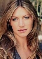 Jes Macallan