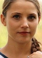 Tuva Novotny