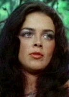 Raven De La Croix