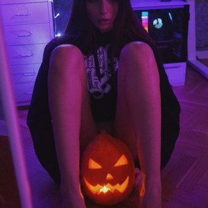 Вика Меднис Photo #149