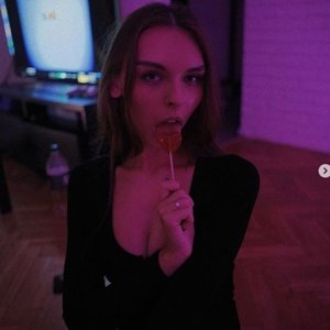 Вика Меднис Photo #173