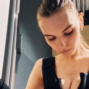 Вика Меднис Photo #181