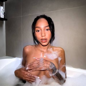 Алиша Коне Photo #11