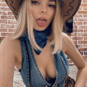 Оля Касьяненко Photo #105