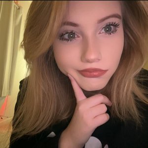 Кира Аврорка profile