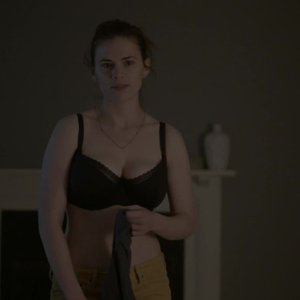 Хейли Этвелл Photo #25