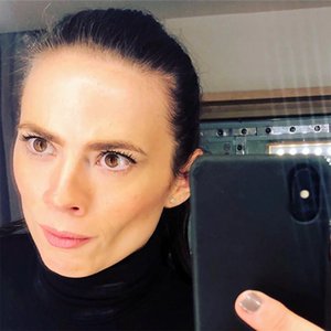 Хейли Этвелл Photo #7