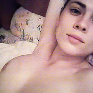 Хейли Этвелл Photo #15