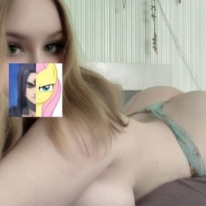 Katrlvinaa Photo #120