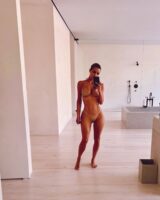 Ким Кардашьян Photo #90