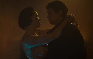 Настасья Самбурская Photo #12