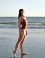 Бонни Райт Photo #16