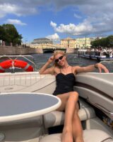 Юлианна Караулова Photo #9