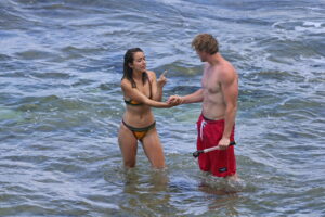 Хлоя Беннет Photo #8