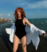 Юлия Савичева Photo #1
