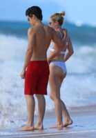 Лили Рейнхарт Photo #14