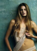 Ванесса Эсслер Photo #4