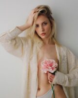 Полина Давыдова Photo #3
