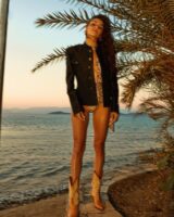 Ханде Эрчел Photo #16