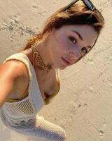 Ханде Эрчел Photo #28