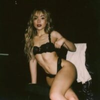 Сабрина Карпентер Photo #22