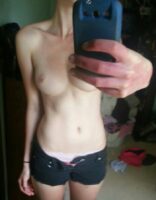 Ивонн Страховски Photo #11