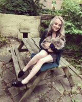 Эванна Линч Photo #21