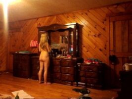 Эванна Линч Photo #7